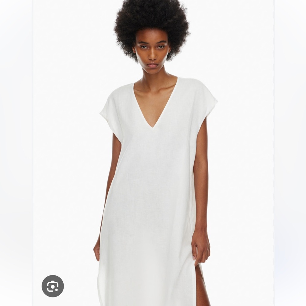 Zara White Textured Sleeveless Top